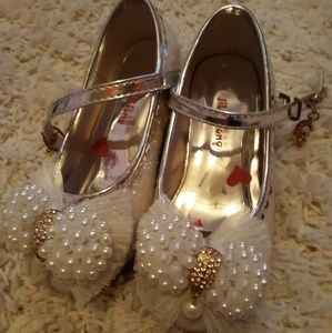 Girls dress shoes pageant shoes